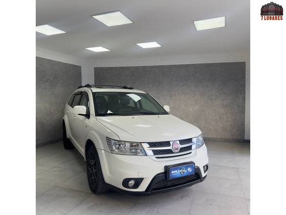 FIAT FREEMONT 2.4 PRECISION 16V GASOLINA 4P AUTOMÁTICO FIAT FREEMONT 2.4 PRECISION 16V GASOLINA 4P AUTOMÁTICO